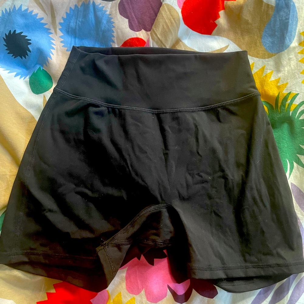 Buffbunny Legacy short
